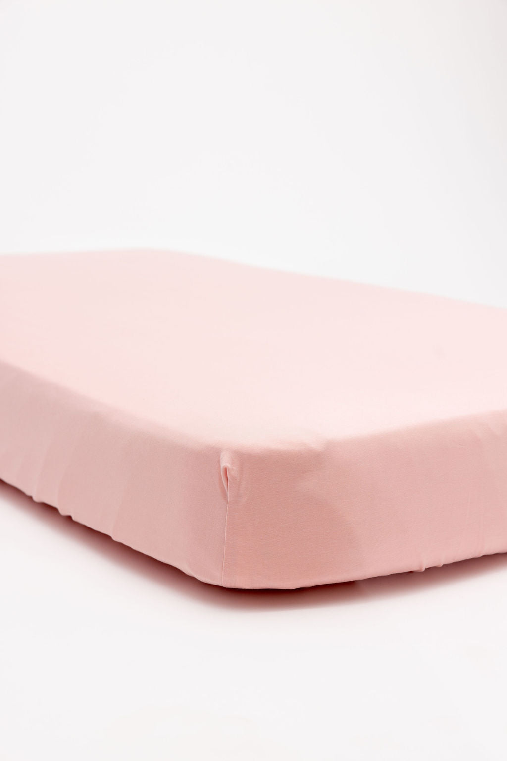Galah Soft and Stylish Pink Crib Sheets – WildBird