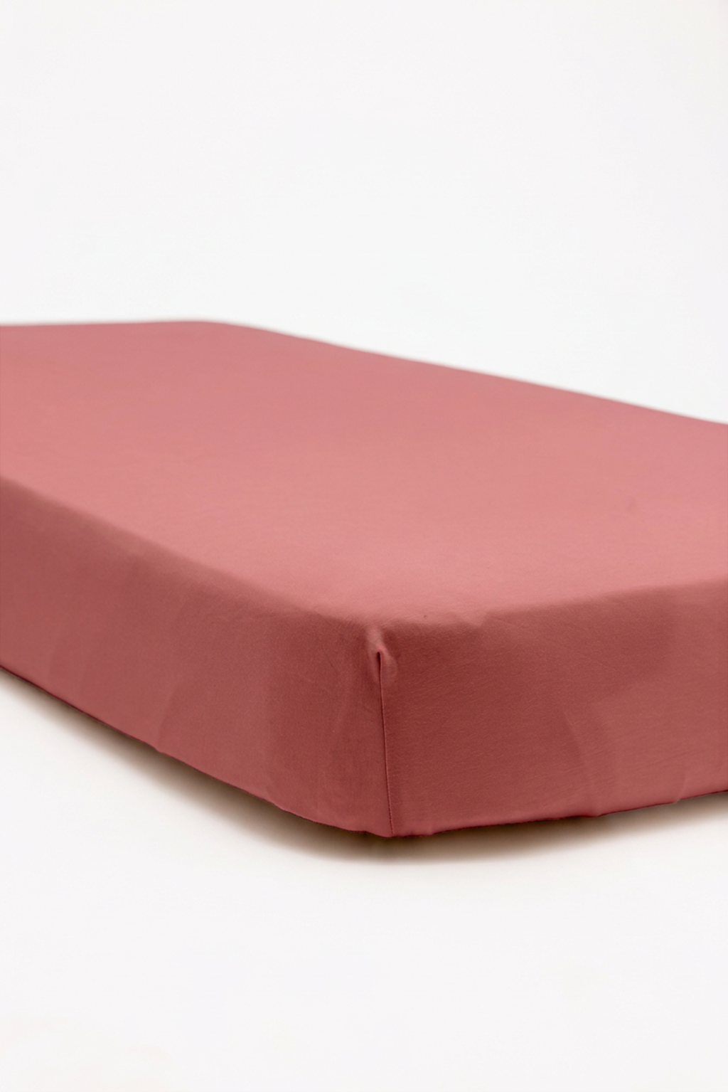 Rosella - CloudBlend™ Crib Sheet