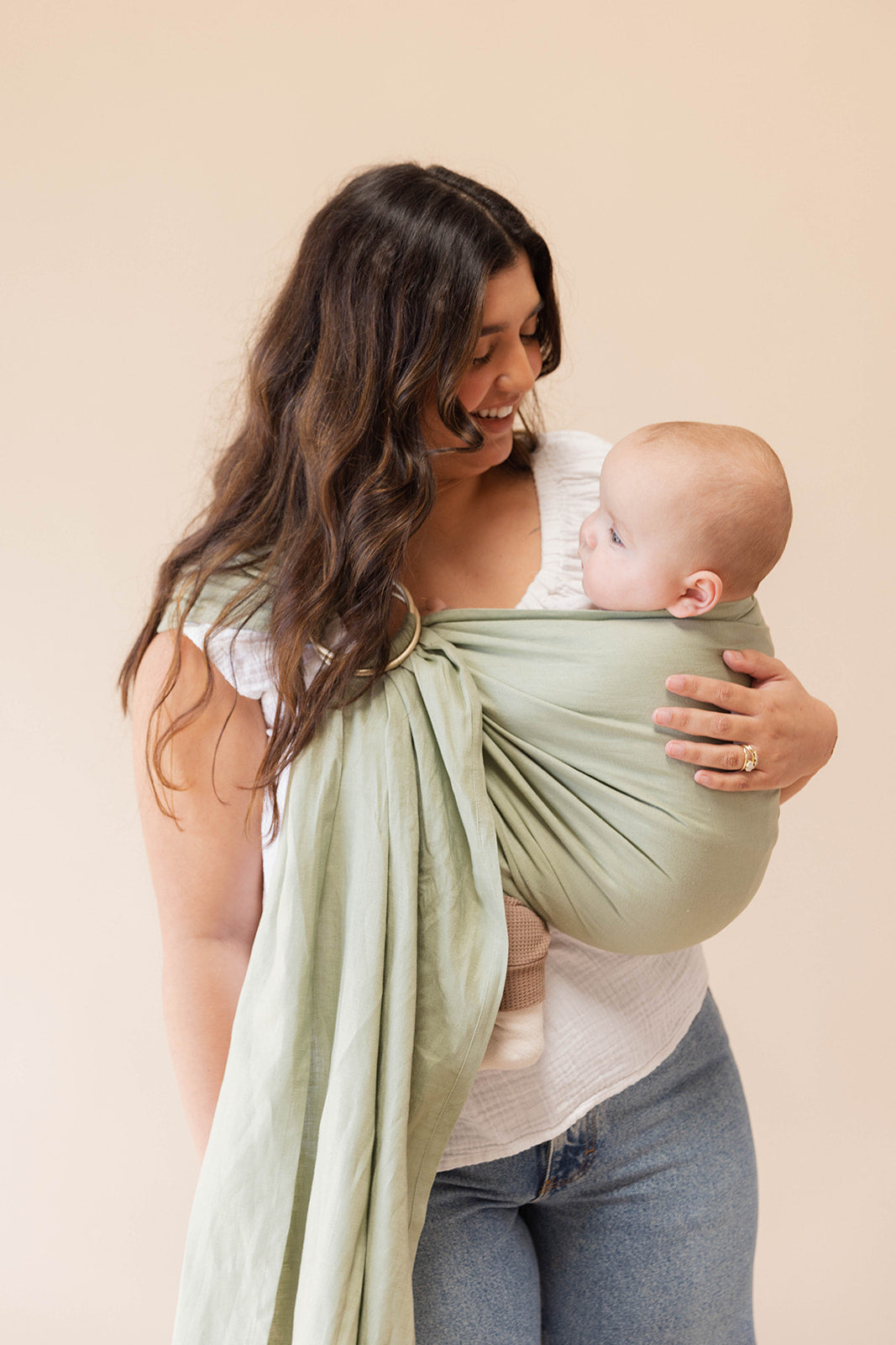Sling Tutorial Wrapping Rachel Ring Sling Fawn Linen Sling – WildBird