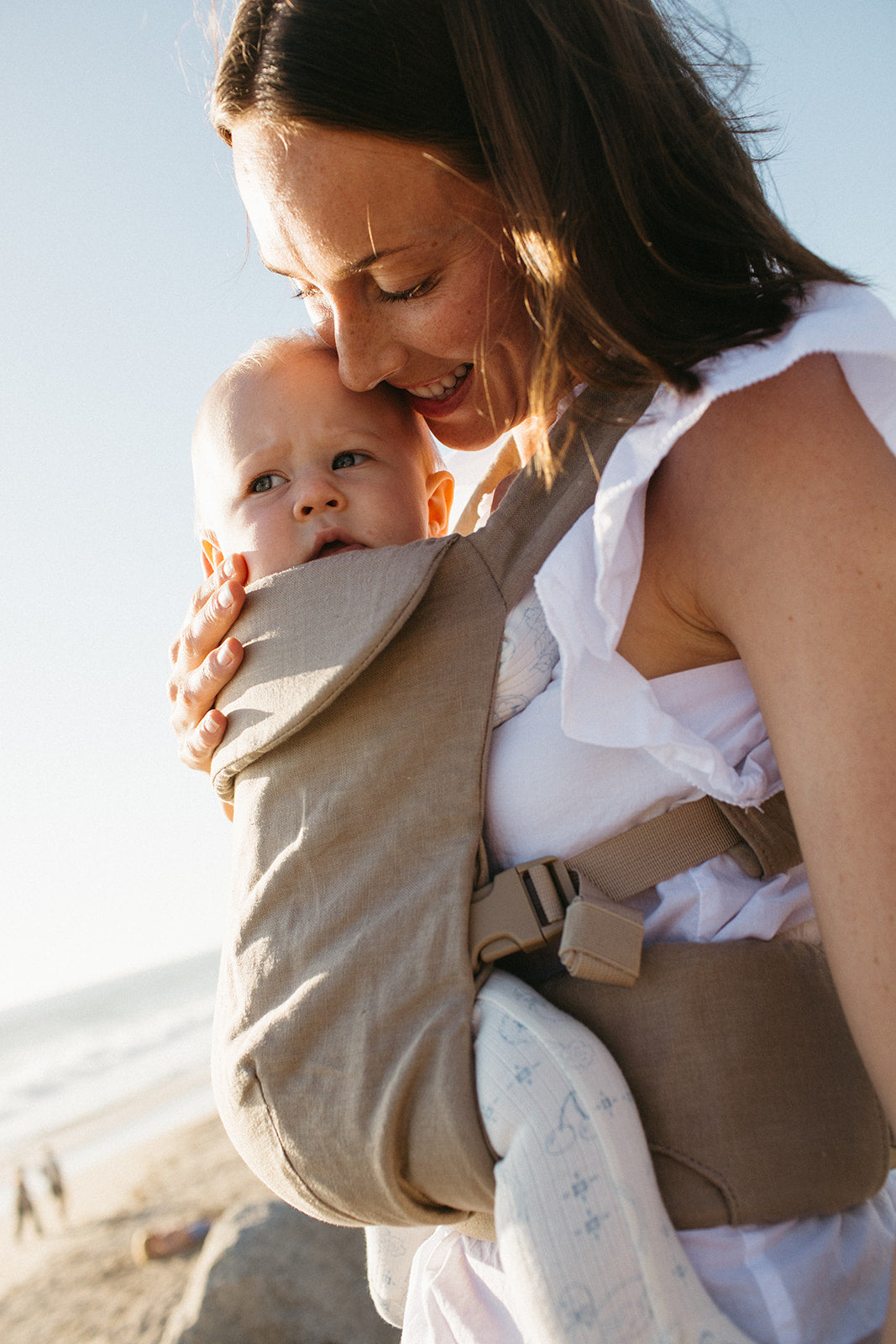 Can Babywearing Cause Hip Dysplasia?