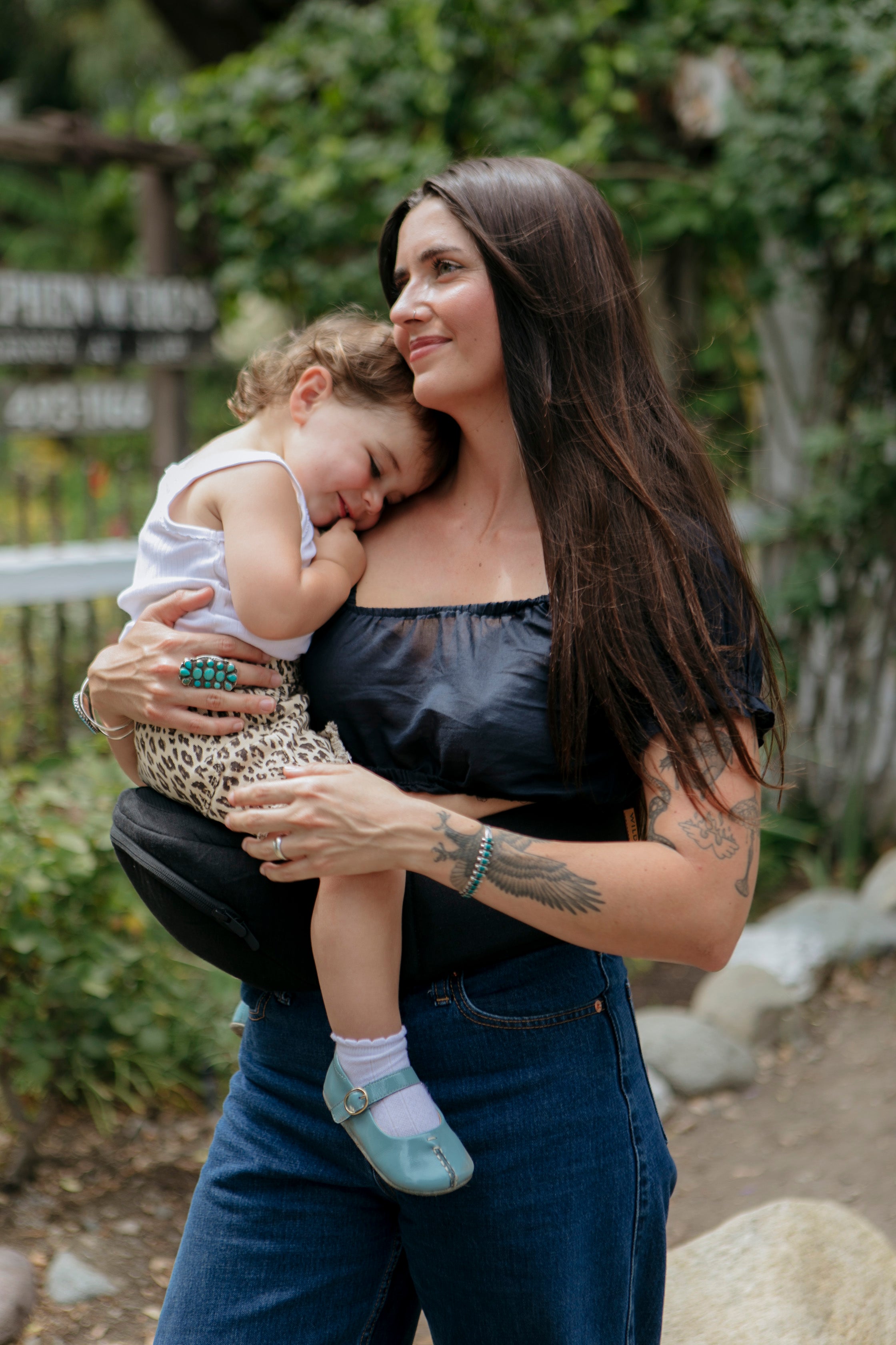 Raven - Toddler Hip Seat