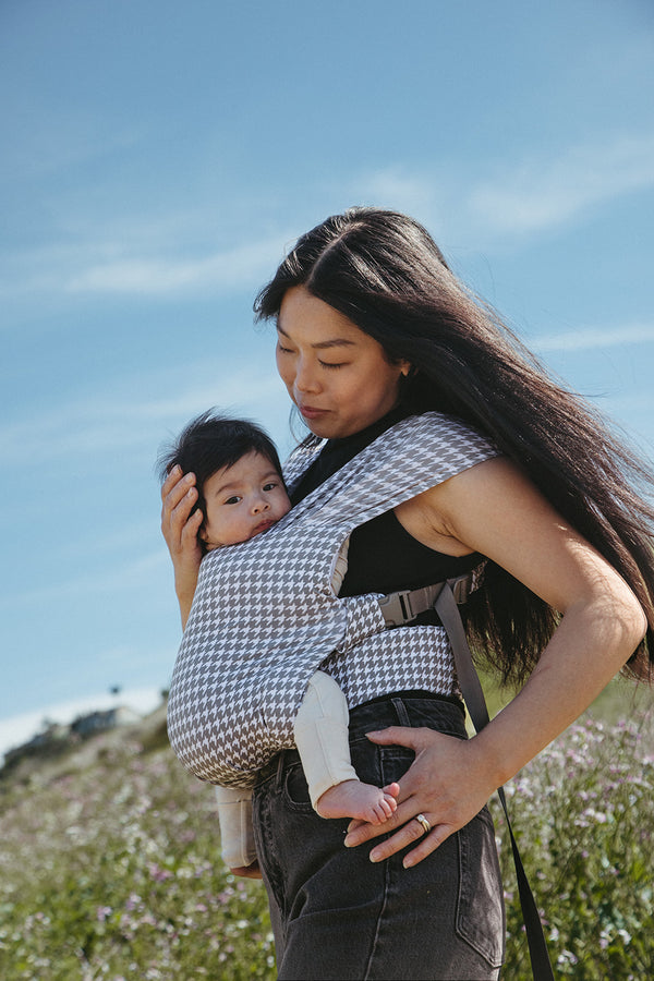 Lewis - Aerial Newborn Buckle Wrap