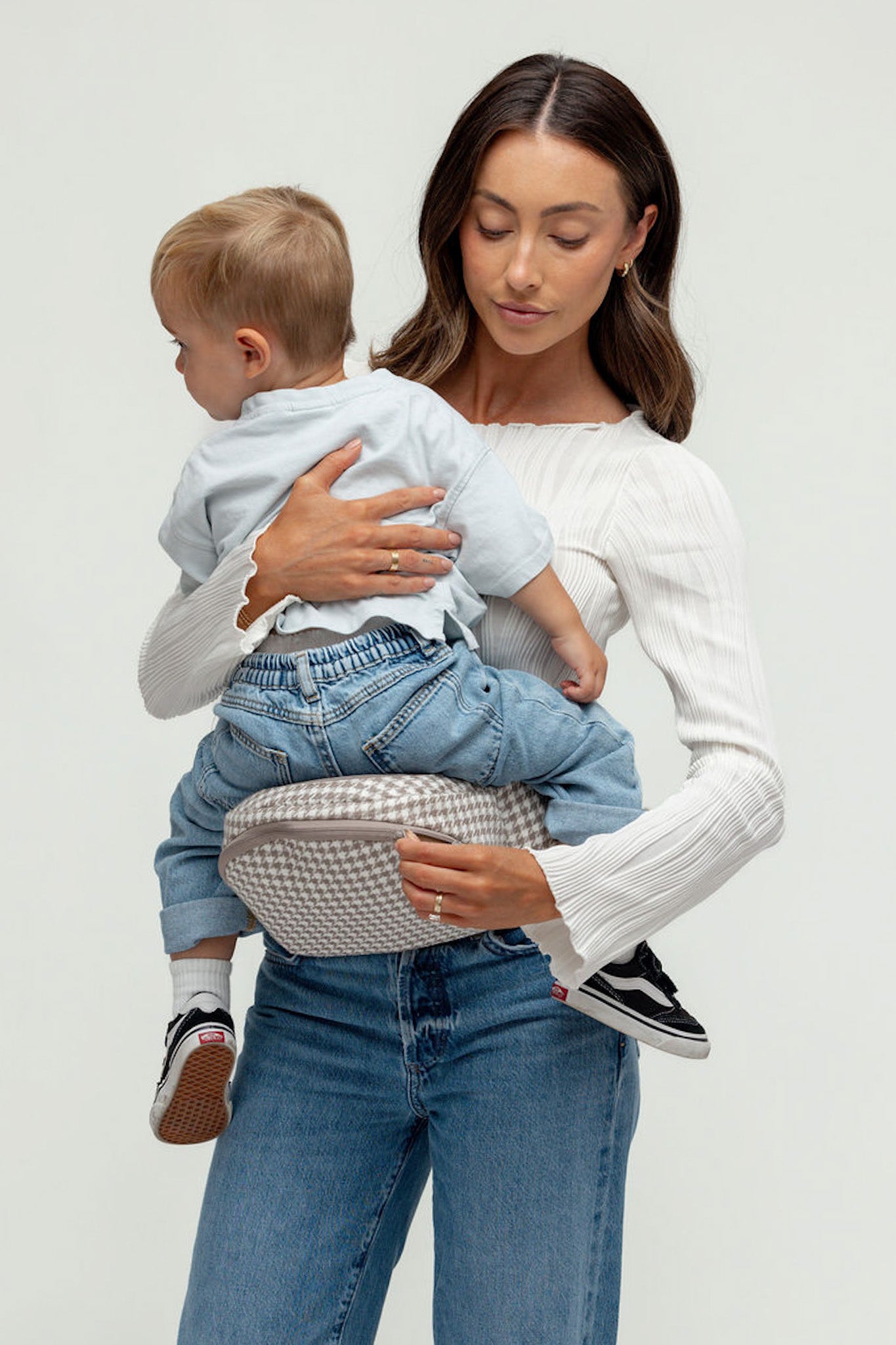 Lewis - Toddler Hip Seat