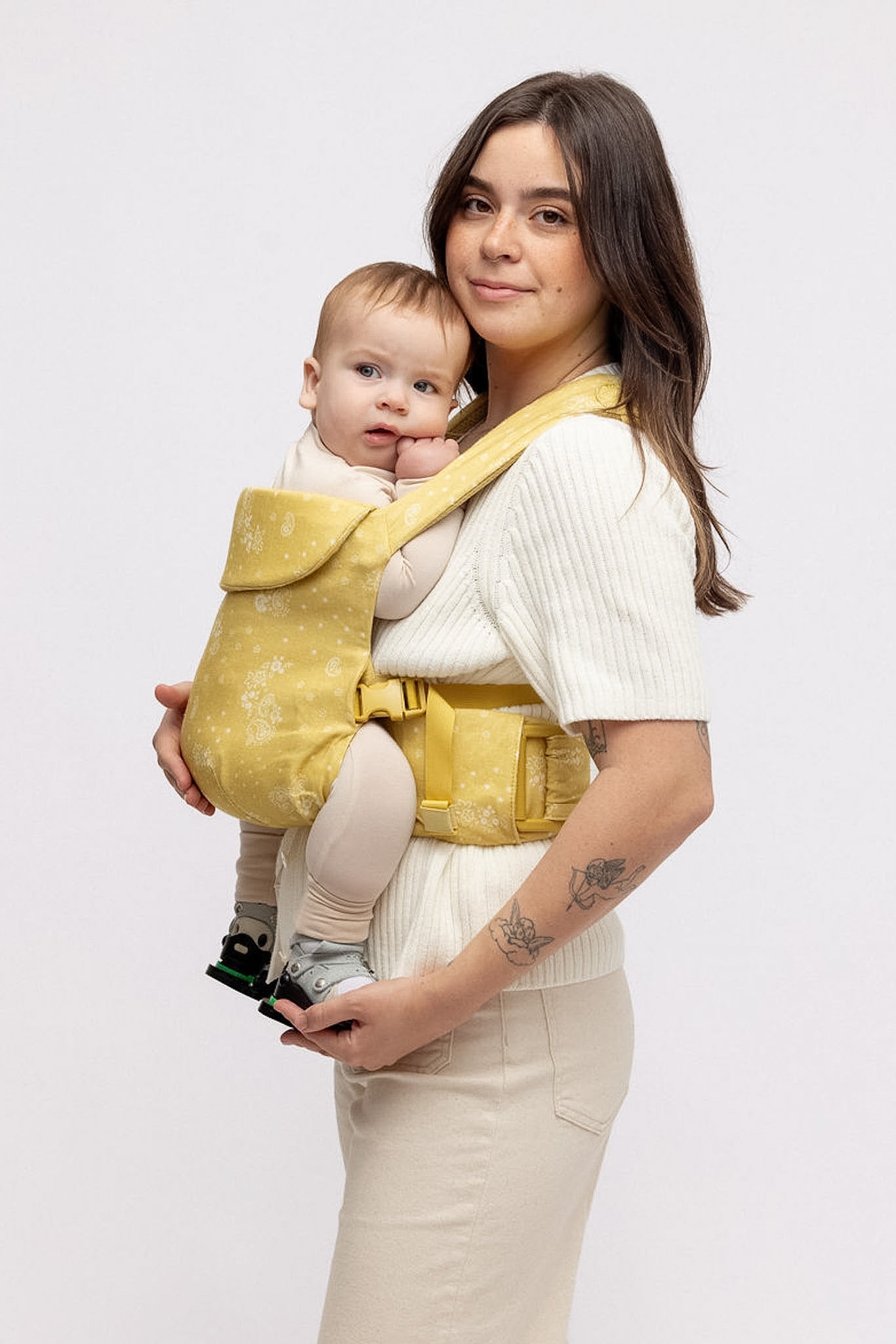 Serin - Aerial Carrier