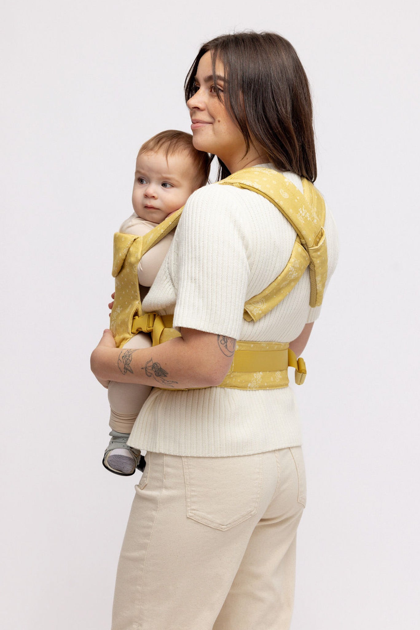 Serin - Aerial Carrier