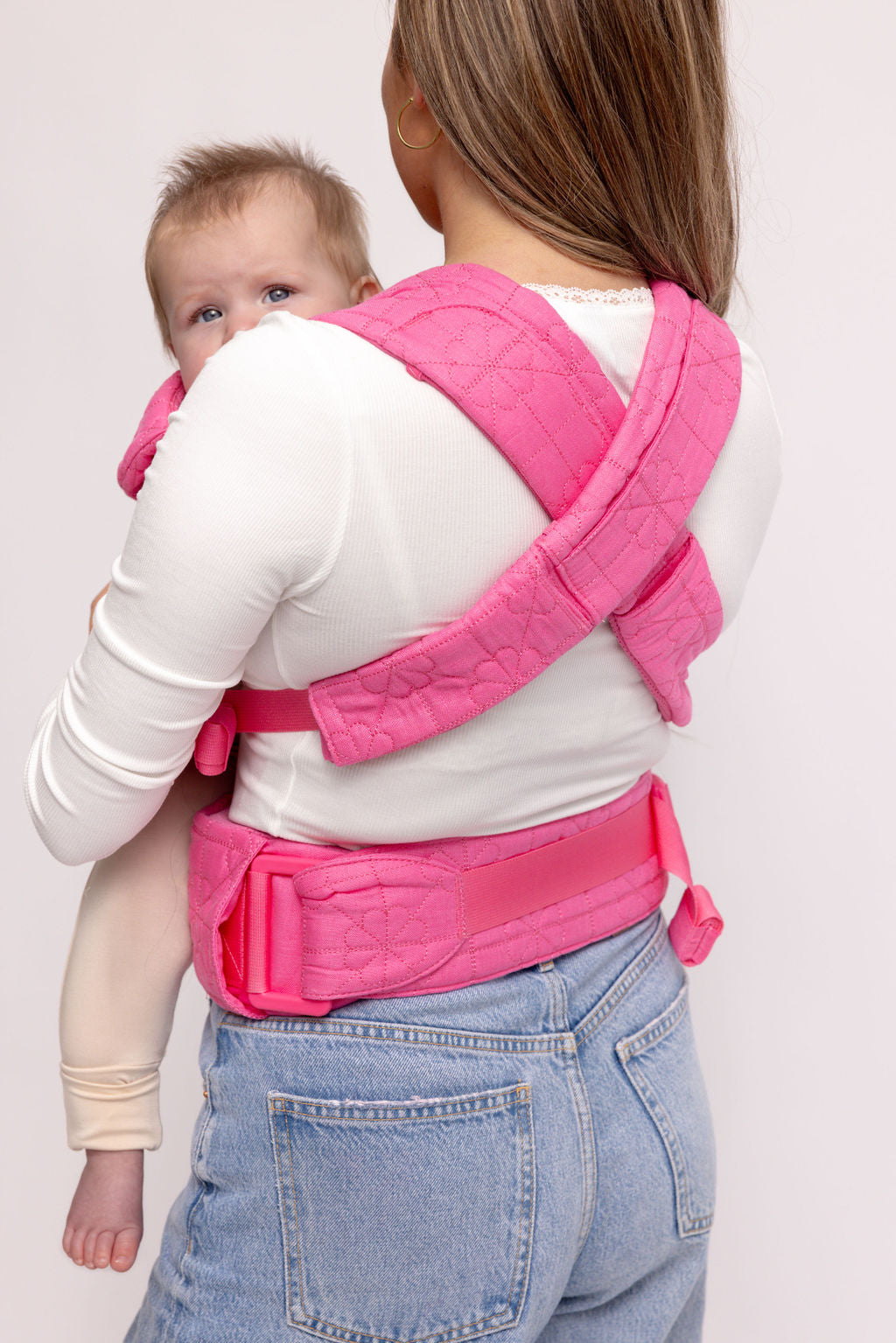 Giggle - Aerial Carrier