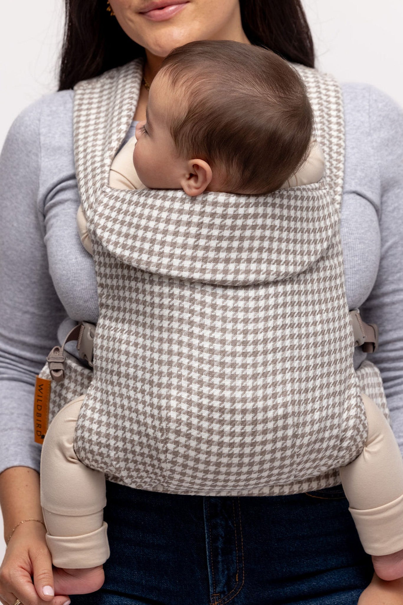 Lewis - Aerial Carrier