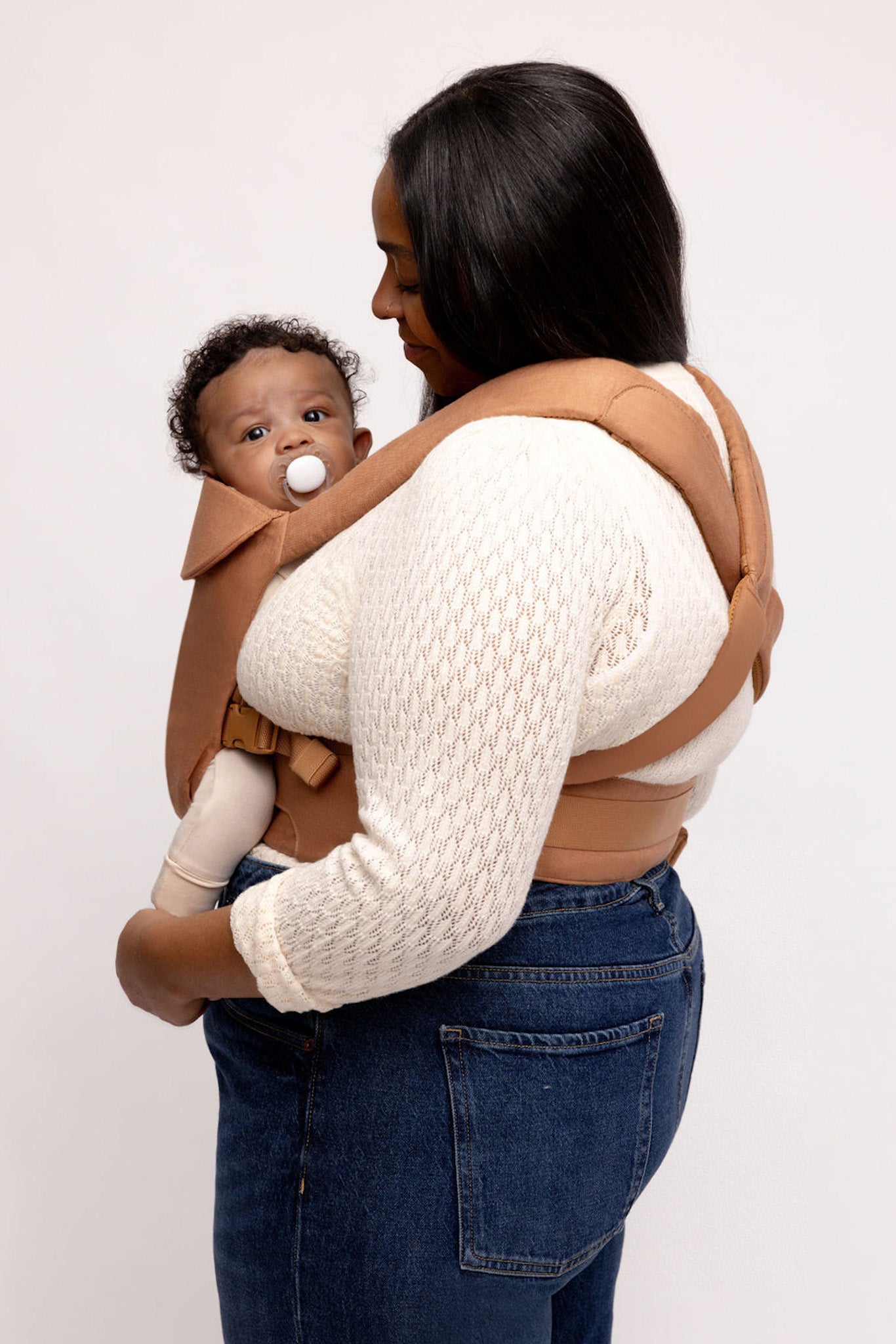 Willow Aerial Carrier- Brown Baby Carriers for Bonding in Style