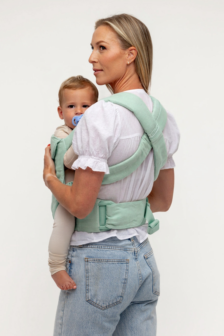 Hutton - Aerial Carrier