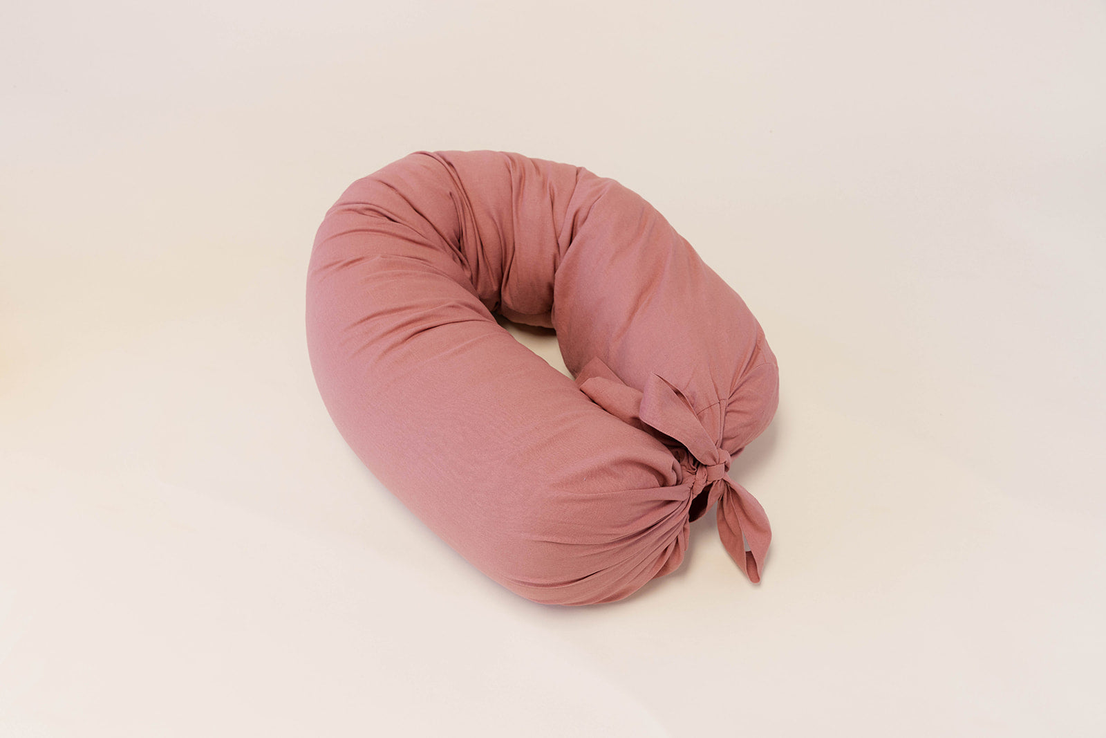 Loxia - Maternity Pillow Cover