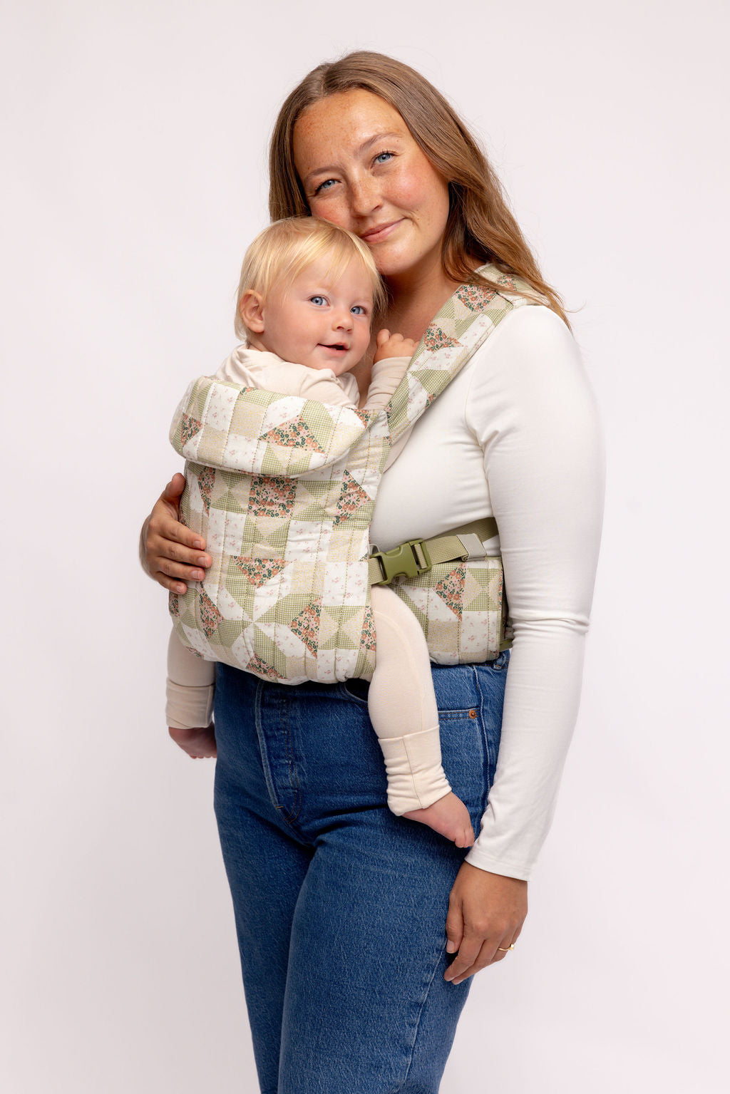 Bee - Aerial Carrier