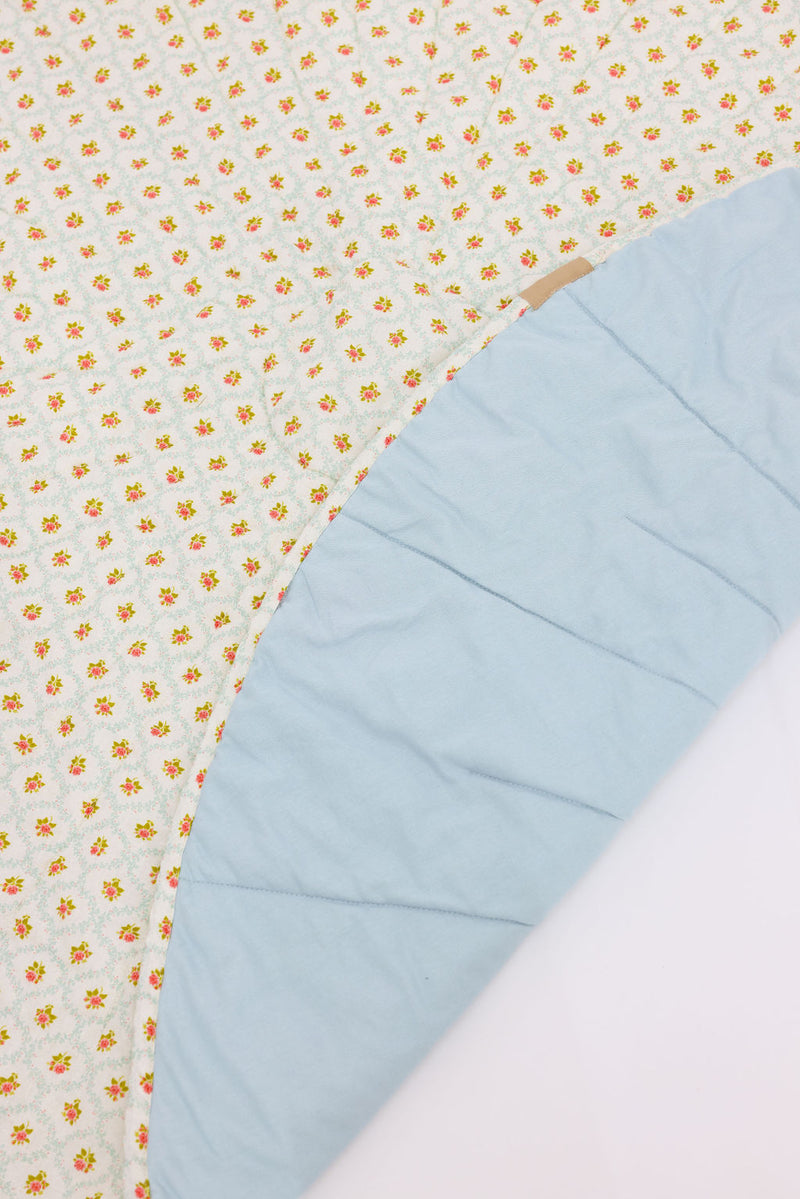 Victoria/Dove - Linen Quilted Playmat